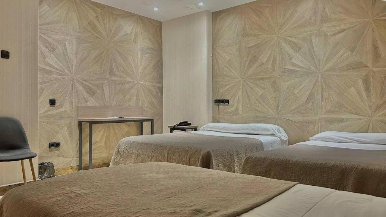 Hotel Ciudad De Фуенлабрада Екстериор снимка
