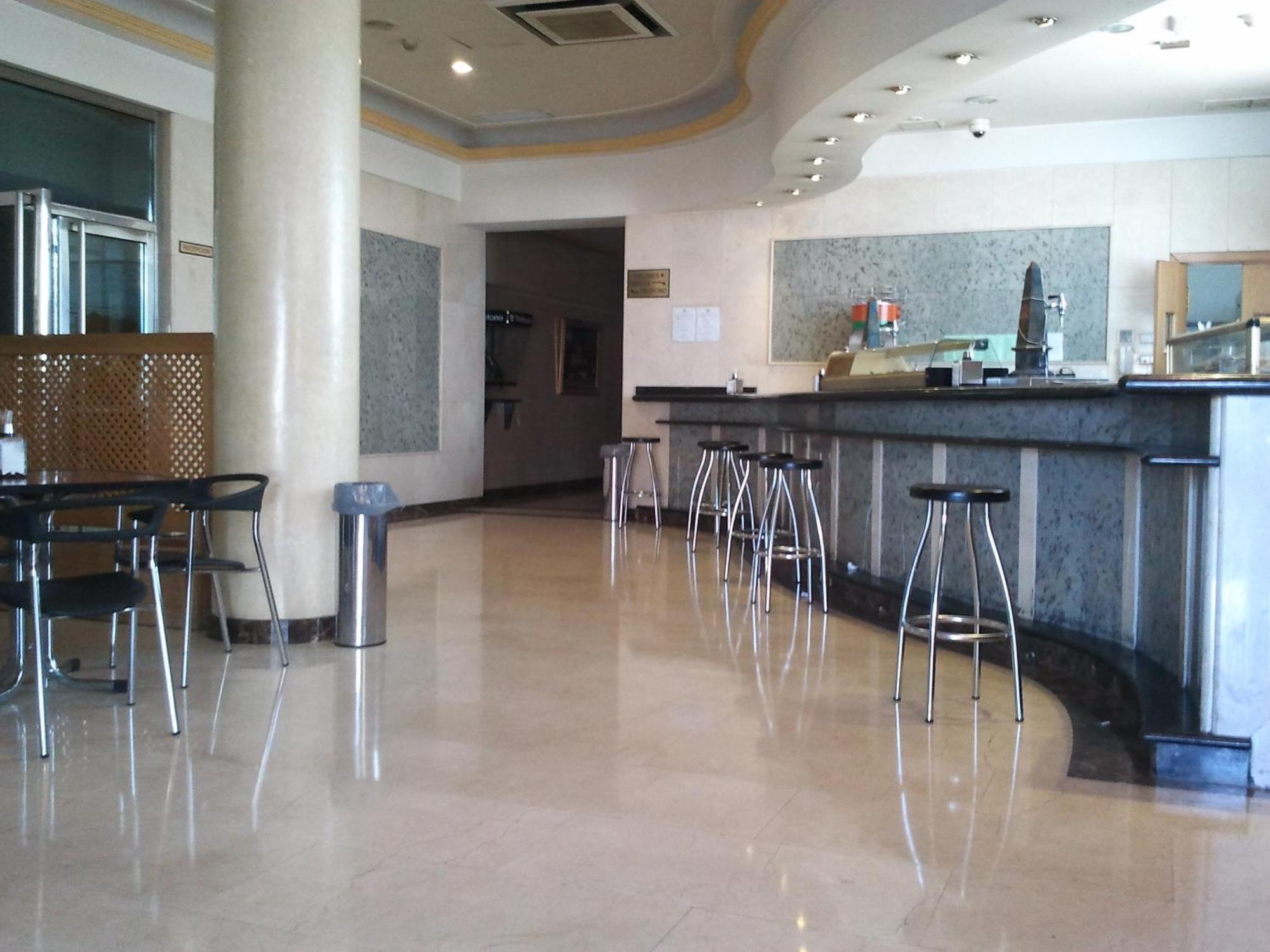 Hotel Ciudad De Фуенлабрада Екстериор снимка
