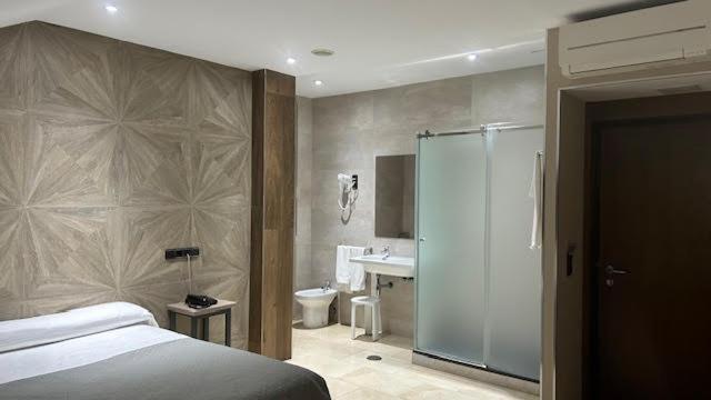 Hotel Ciudad De Фуенлабрада Екстериор снимка