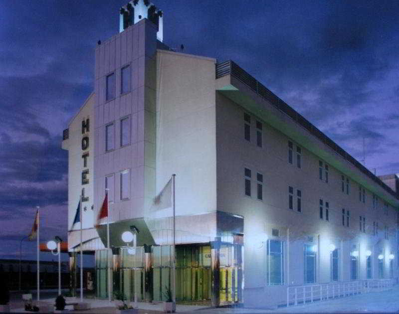 Hotel Ciudad De Фуенлабрада Екстериор снимка