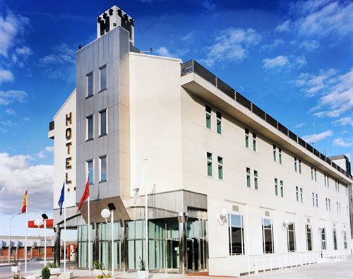 Hotel Ciudad De Фуенлабрада Екстериор снимка