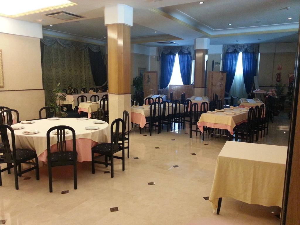 Hotel Ciudad De Фуенлабрада Екстериор снимка