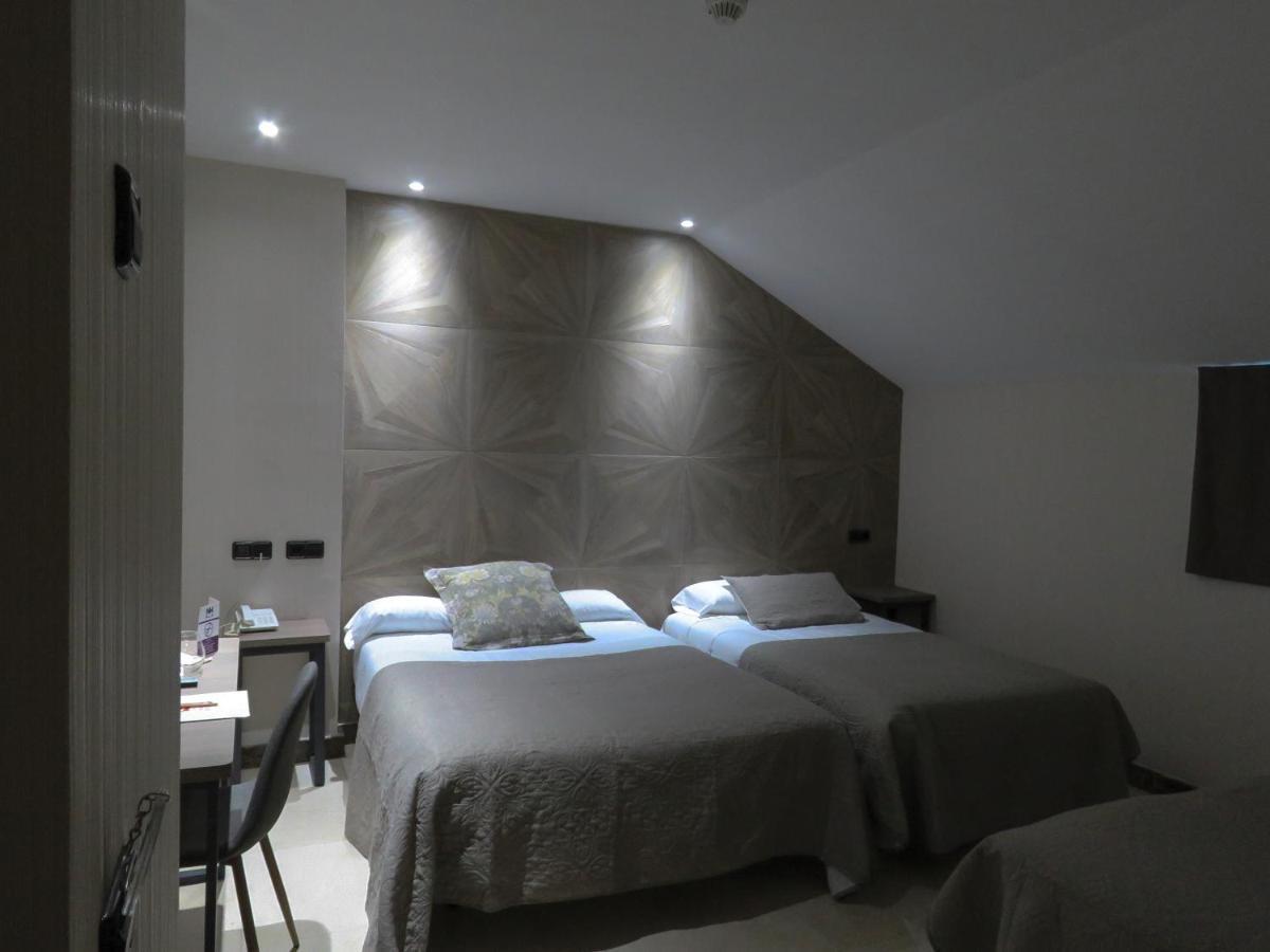 Hotel Ciudad De Фуенлабрада Екстериор снимка